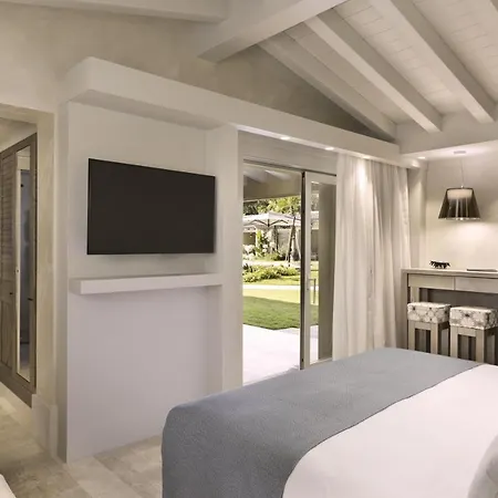 Üdülőközpont 7pines Sardinia - A Destination By Hyatt 5*