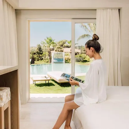 Station touristique 7pines Sardinia - A Destination By Hyatt