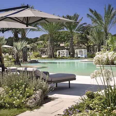 Üdülőközpont 7pines Sardinia - A Destination By Hyatt 5*