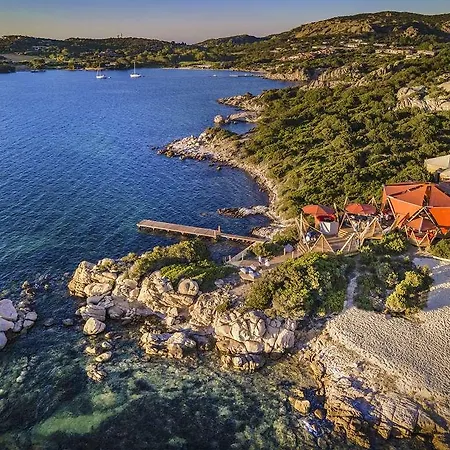 Üdülőközpont 7pines Sardinia - A Destination By Hyatt