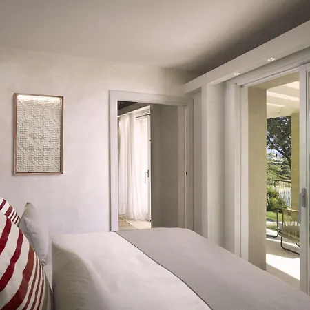 7pines Sardinia - A Destination By Hyatt 5* Baja Sardinia