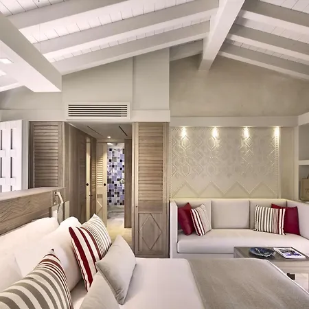 7pines Sardinia - A Destination By Hyatt 5*