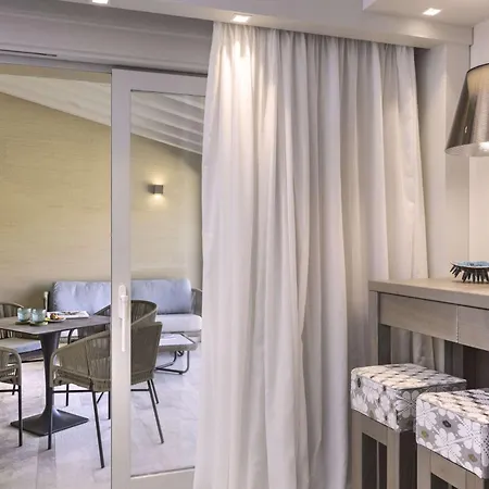 Station touristique 7pines Sardinia - A Destination By Hyatt Baja Sardinia