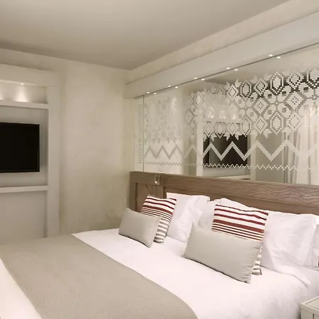 7pines Sardinia - A Destination By Hyatt 5* Baja Sardinia
