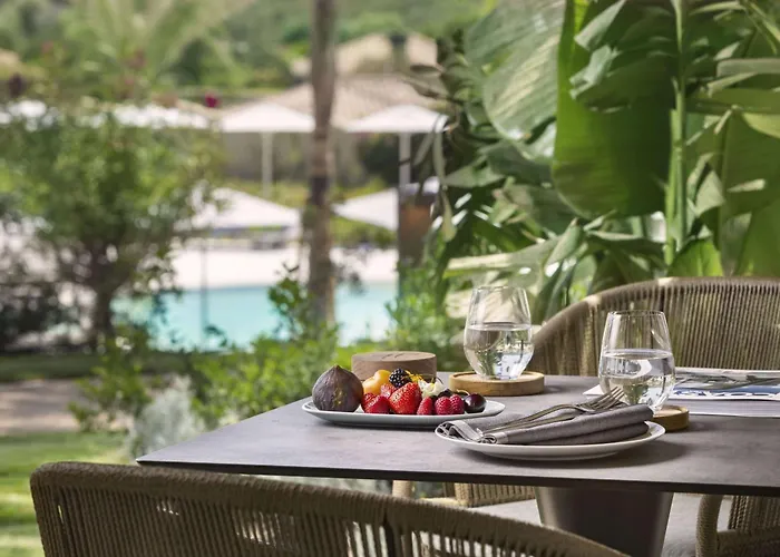 7pines Sardinia - A Destination By Hyatt 5* Baja Sardinia