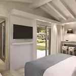 Resort 7pines Sardinia - A Destination By Hyatt 5*