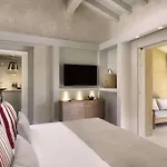 Resort 7pines Sardinia - A Destination By Hyatt 5*