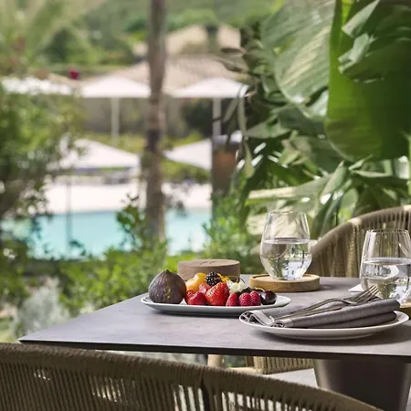 7pines Sardinia - A Destination By Hyatt 5* Baja Sardinia