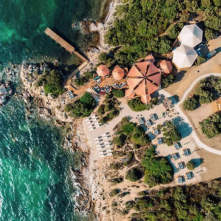 אתר נופש 7pines Sardinia - A Destination By Hyatt באיה סרדיניה