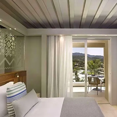 7pines Sardinia - A Destination By Hyatt Baja Sardinya
