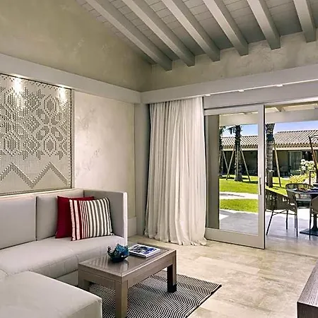 7pines Sardinia - A Destination By Hyatt Θέρετρο Baja Sardinia