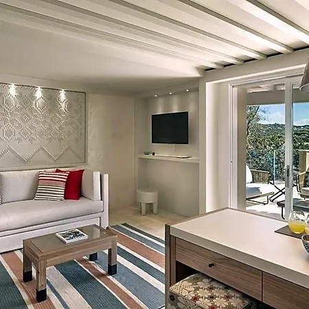 Resort 7pines Sardinia - A Destination By Hyatt 5*