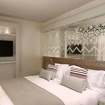 Resort 7pines Sardinia - A Destination By Hyatt 5*