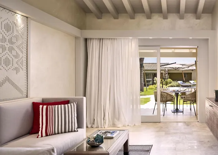 7pines Sardinia - A Destination By Hyatt Baja Sardinia