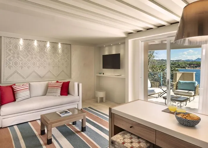 7pines Sardinia - A Destination By Hyatt 5*