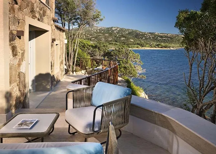 7pines Sardinia - A Destination By Hyatt 度假村 5*