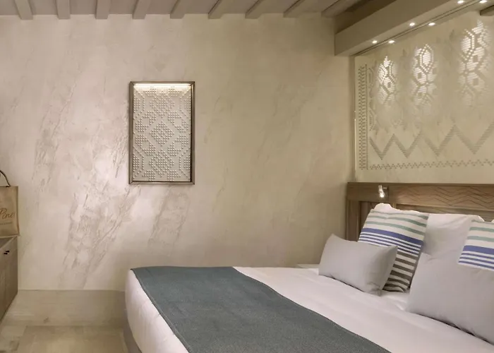 7pines Sardinia - A Destination By Hyatt 度假村 巴哈撒丁岛