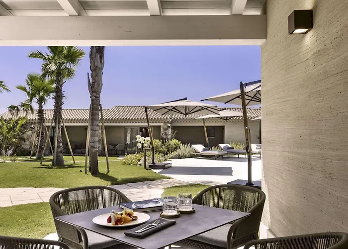 7pines Sardinia - A Destination By Hyatt 5* 巴哈撒丁岛