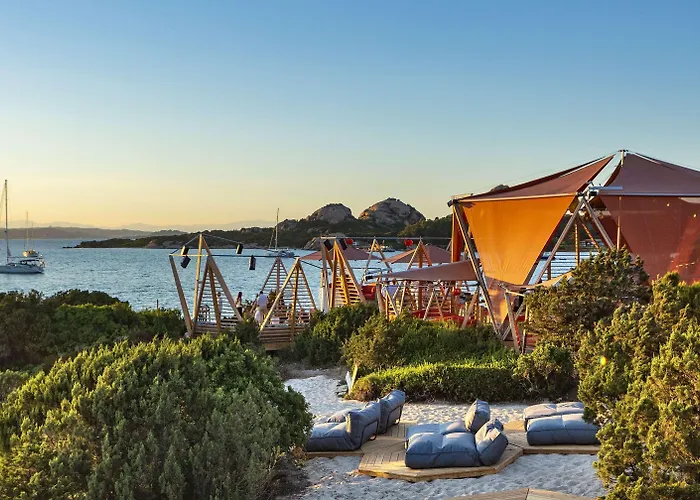 Resort 7pines Sardinia - A Destination By Hyatt Baja Sardinia