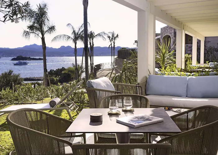 7pines Sardinia - A Destination By Hyatt 5* 巴哈撒丁岛